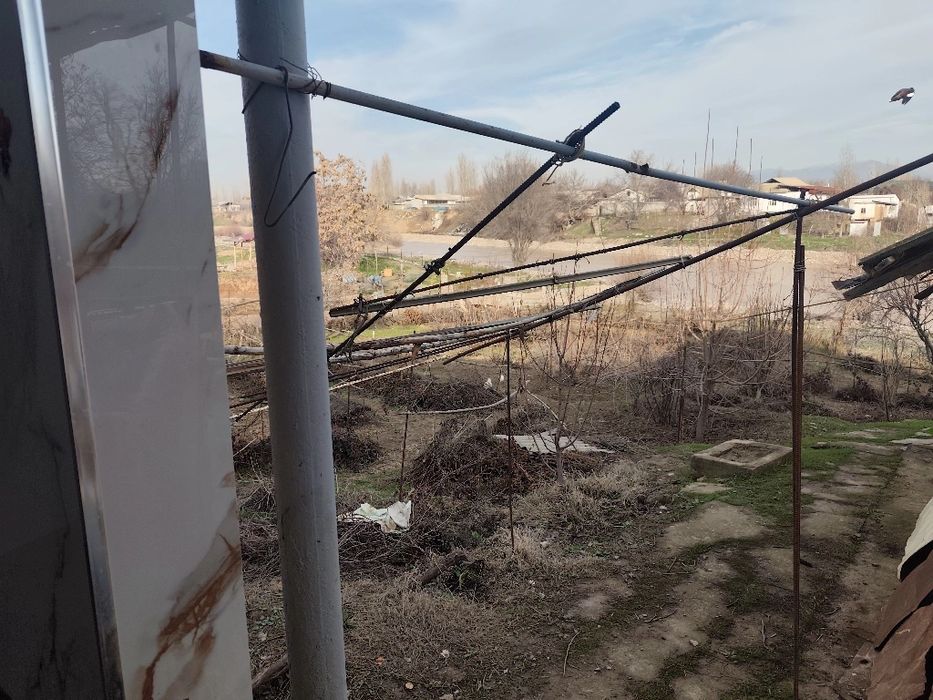 Продается Дом янгибазар возле воды
