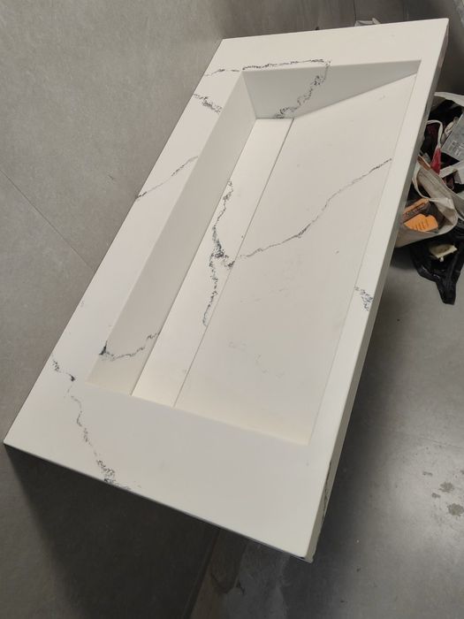 Столешницы из искусственный камень для санузел 
Мебель на заказ кухний