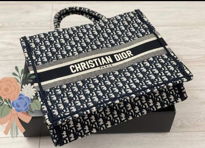 Set dama/geanta Dior material textil +portofel, saculet, etichetă