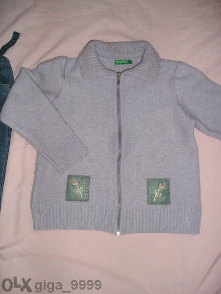 3/4г - дънки и жилетка на Бенетон