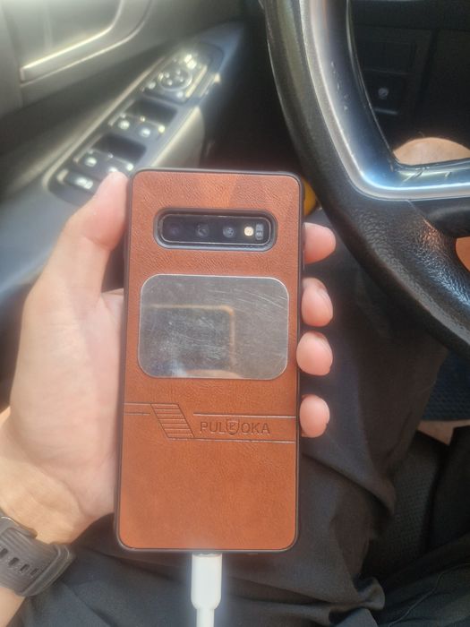 Продам Самсунг С10