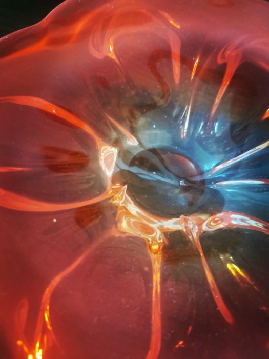 Антикварна купа фруктиера  ръчна изработка духано цветно стъкло листо