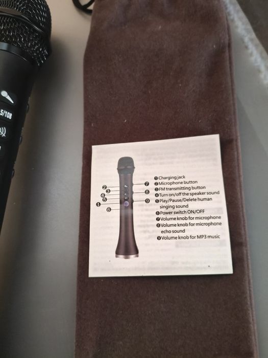 Караоке микрофон