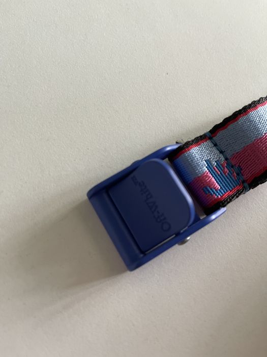 Curea Off-White Noua