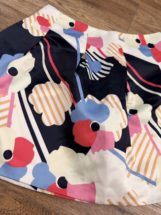 Дамски пролетни поли