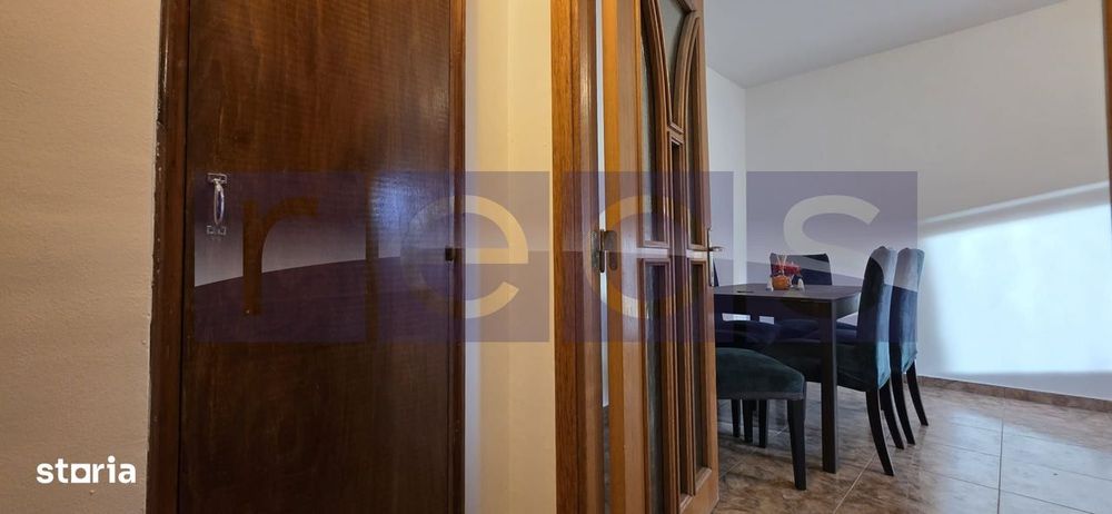 Vanzare 4 Camere Semidecomandat Centrala Tineretului