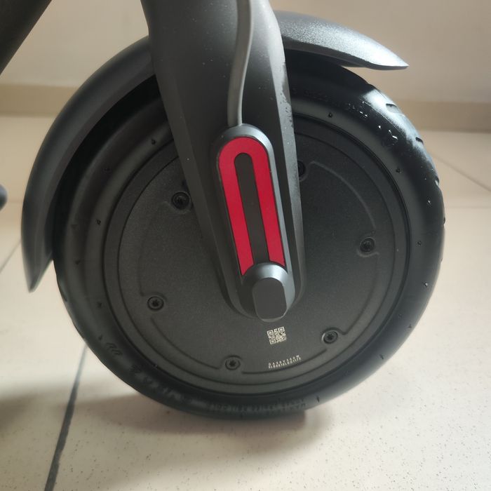 Электросамокат Xiaomi M365