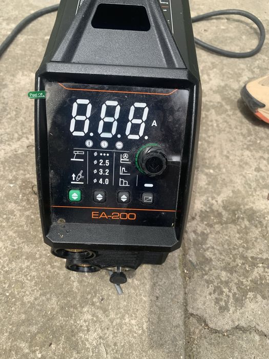 JASIK EA 200/2023г/инверторен заваръчен апарат