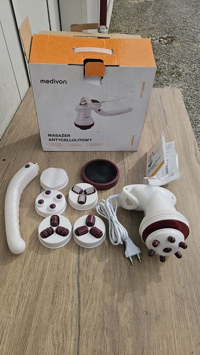 Aparat de masaj Medivon Joy Therm – set complet