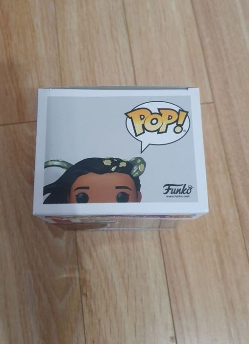 Funko Pop Disney, Princess Pocahontas With Pin