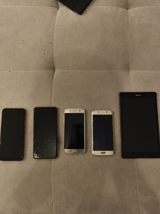 Vând Smartphone Samsung, Motorola, Sony