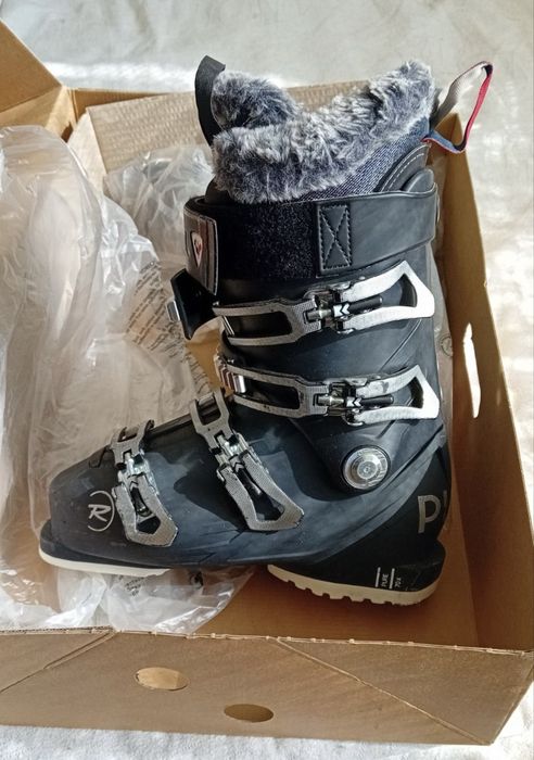 Ски- цялостно оборудване  на 1 сезон