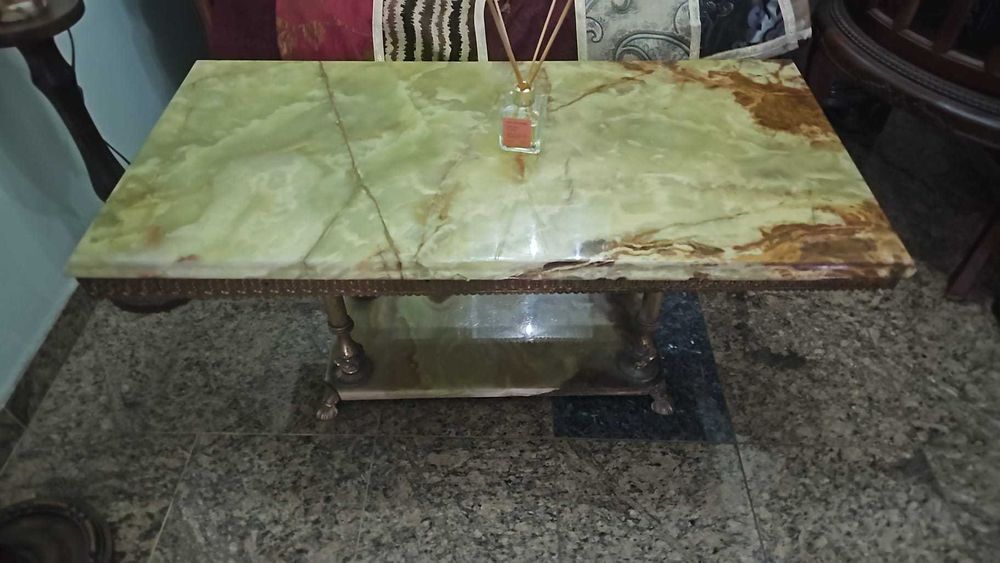 Mese onix-antichitati