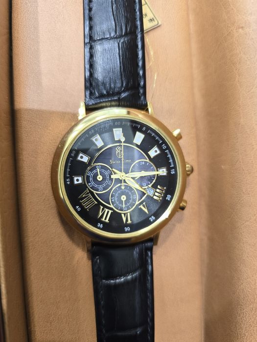 Продам Золотые часы Swiss Time