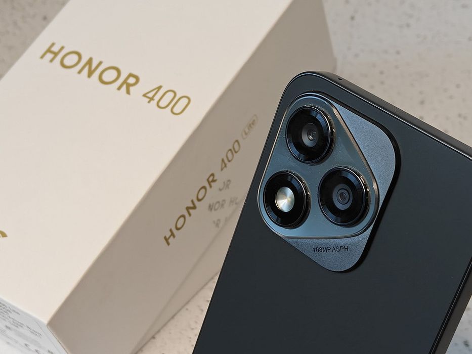 Абсолютно новая Honor 400 lite 16/256
