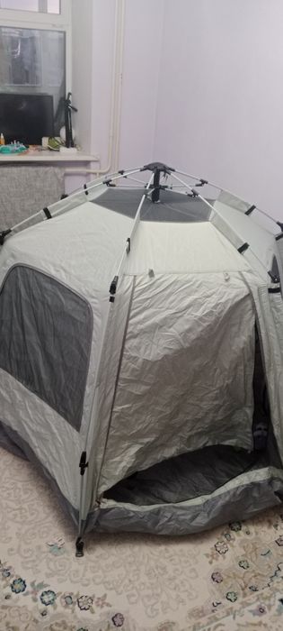 Палатка кемпинговая