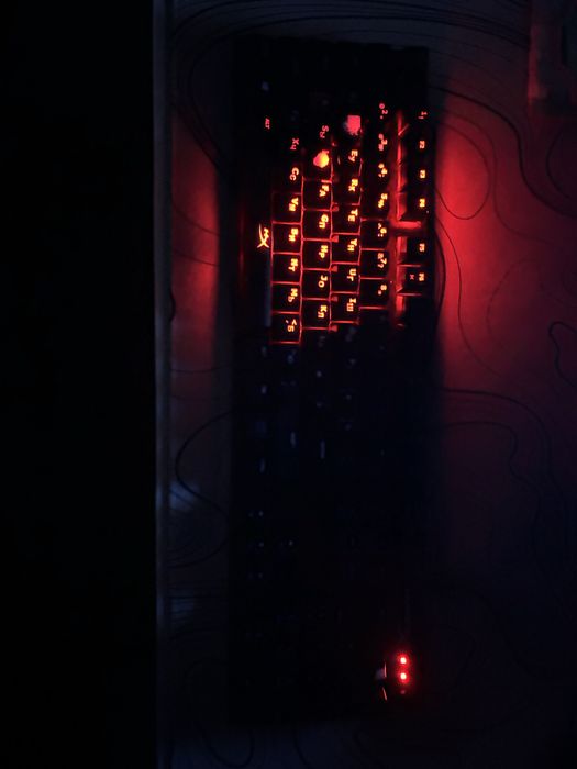 Игровая клавиатура HyperX