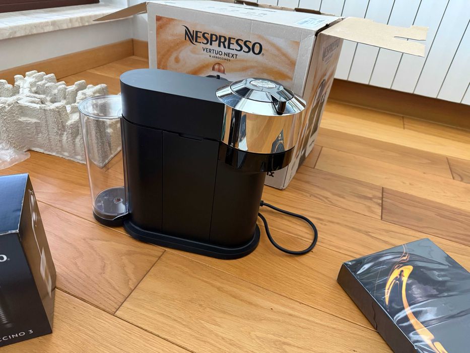 Кафемашина Nespresso Vertuo Next + Aeroccino 3