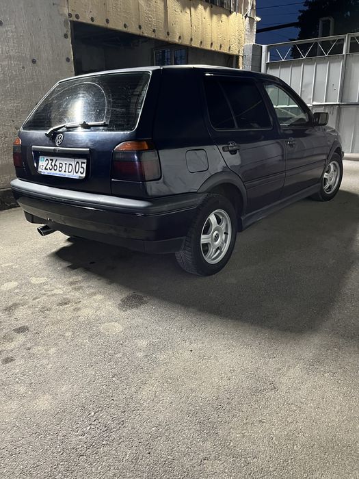 Продам Yolkswagen GOLF.3.1994 год