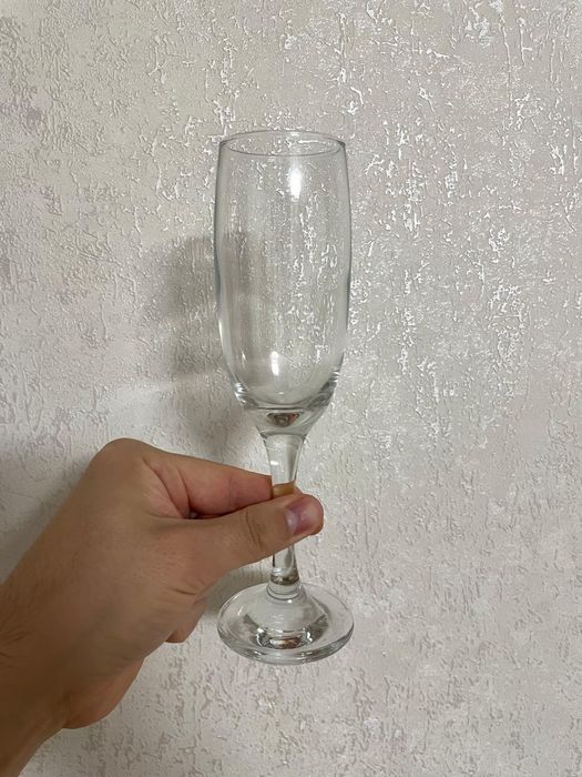 Бокалы и стаканы