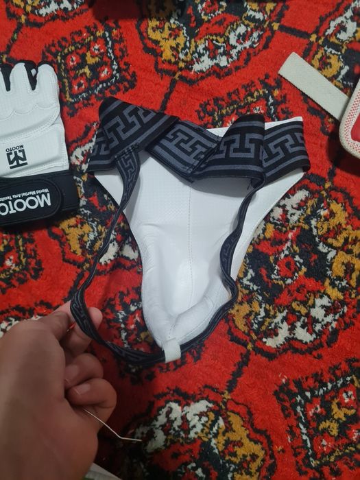 Продаю зашиту тэквандо