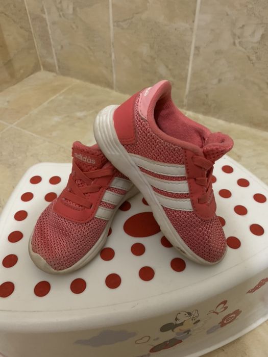 детски маратонки adidas