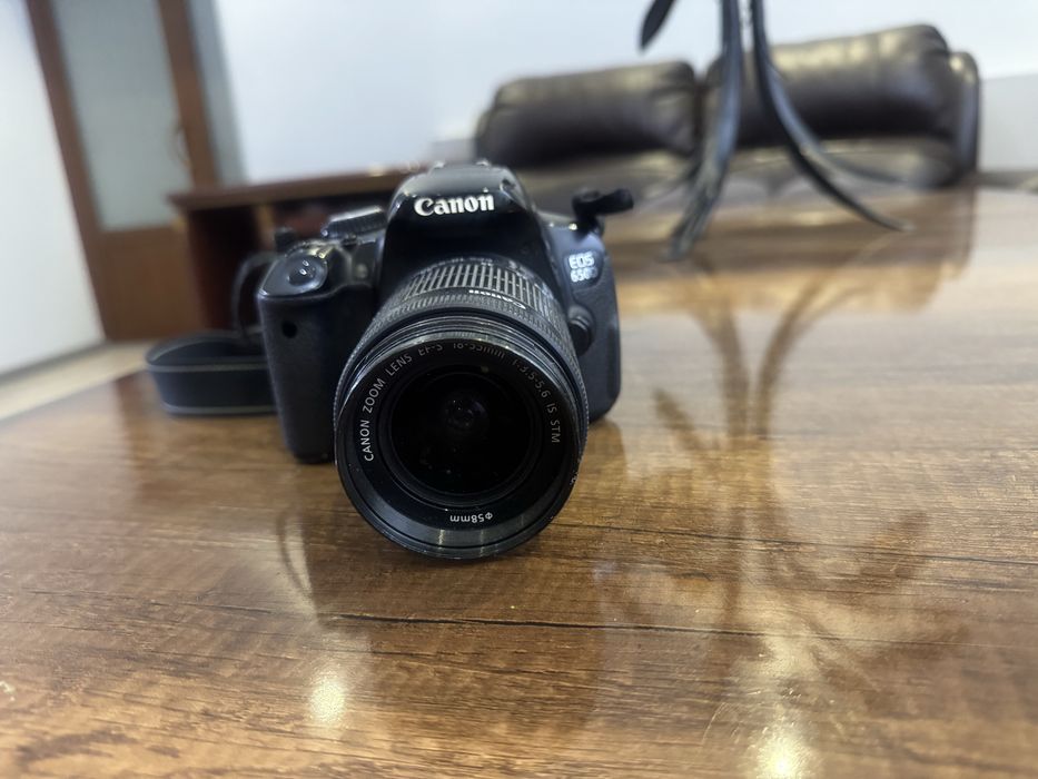 срочно! камера canon eos 650d