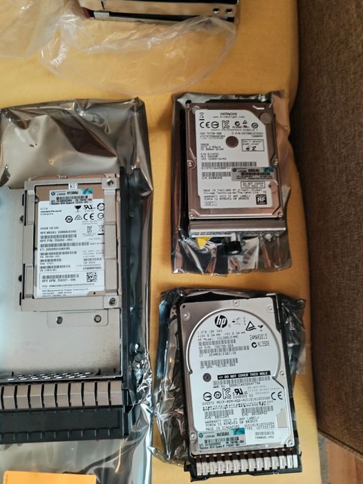 Componente servere și păci de bază server