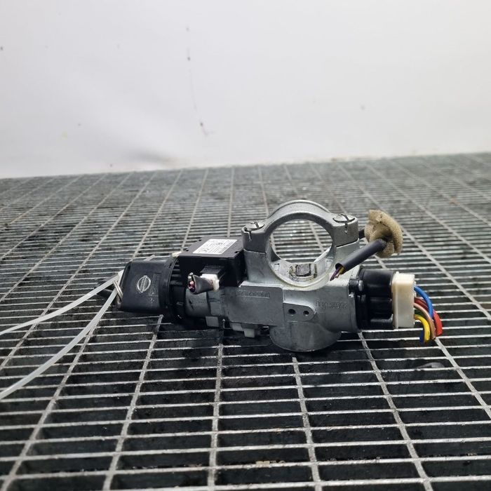 Contact Cu Cheie Nissan Qashqai Facelift 1.6 Dci 2010 - 2013 SUV (1404) 4419AMW1014