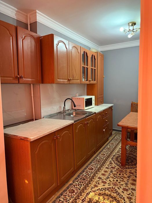 вокзал эски билайн тарафда ижарага квартира бор