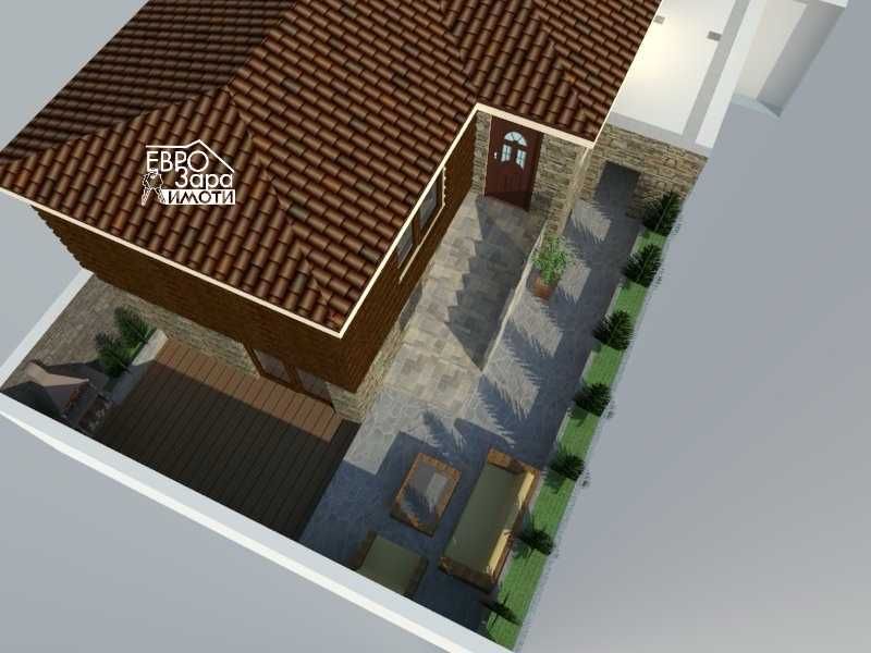 Двуетажна къща с гараж за продажба в Центъра