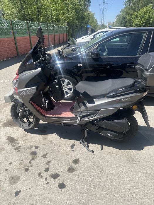 Продам скутер 150куб