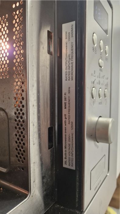 Микровълнова фурна за вграждане Teka MWE 207 FI 20L