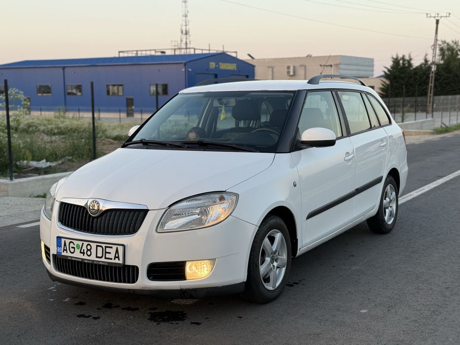 SKODA Fabia 2009 — imagine 2