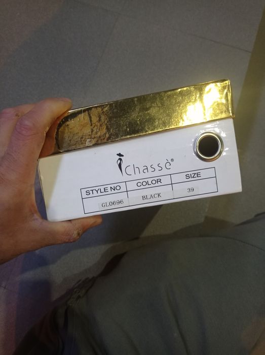 Pantofi de femei chasse