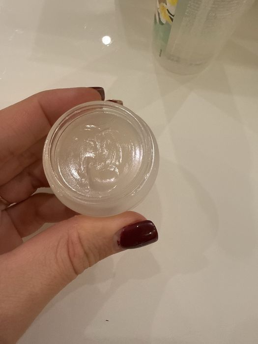 Козметика Revlon, Revolution, Avon, Wibo