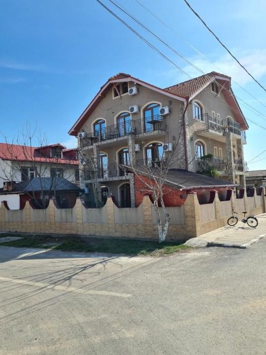 Camere de închiriat Costineșt Beach please organizam petrecer majorate ,i