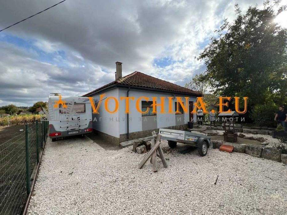 Продава се Къща в Варна, Център - 85 кв.м за 750 €/кв.м - Снимка #12