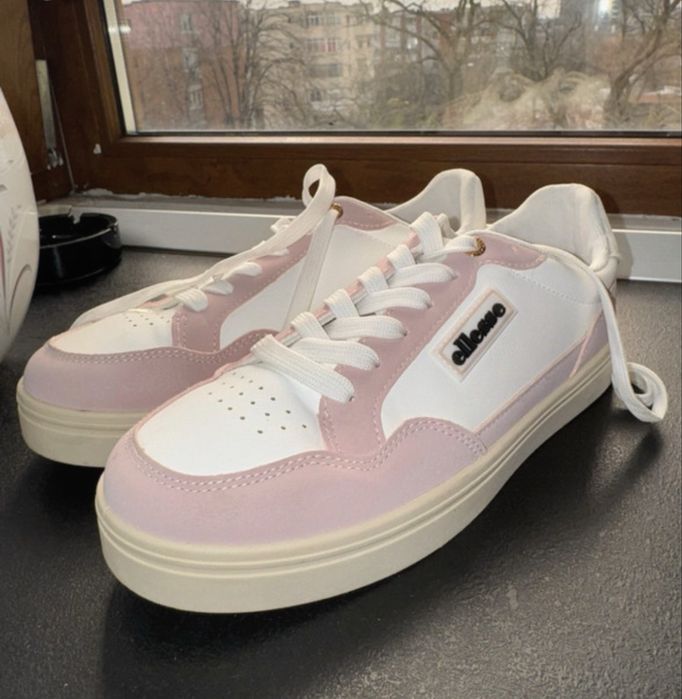 Adidasi Ellesse dama