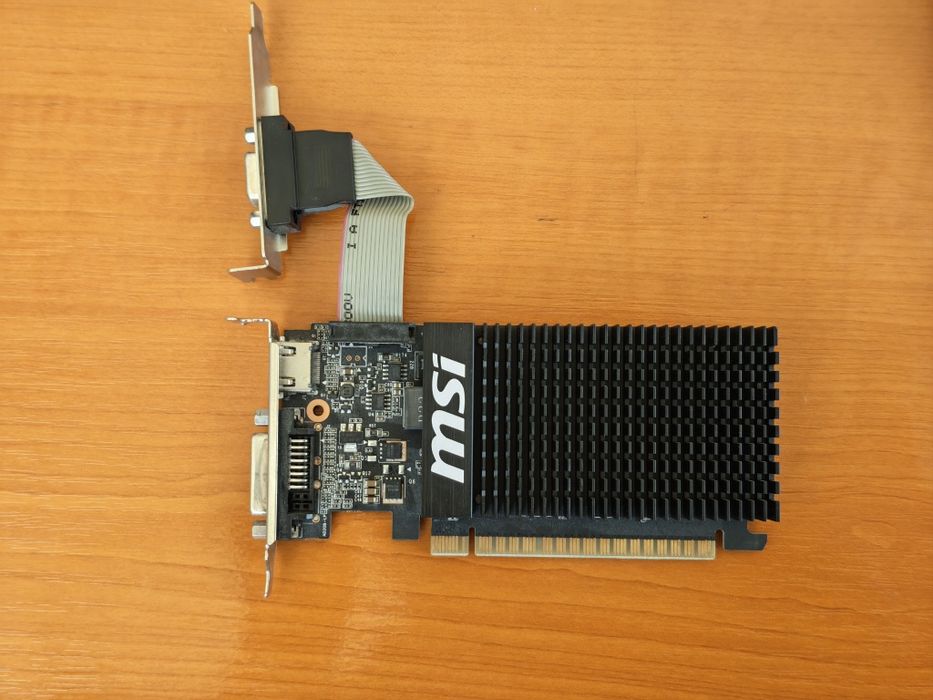 Нископрофилна видеокарта MSi GT  710 2gb  2gb