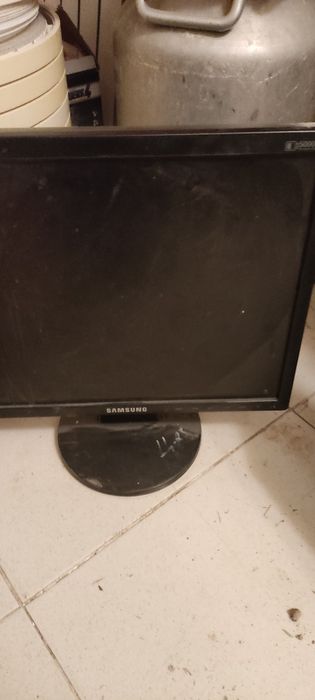 Мониторы не дорого