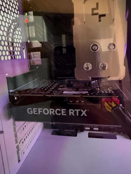 Gaming компютър (Amd Ryzen 7 5700X 8-core, 32gb RAM, RTX 4060 Ti 8gb, TUF Gaming B550 plus