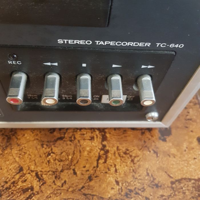 Aparat cu sunet Cald pe bandă