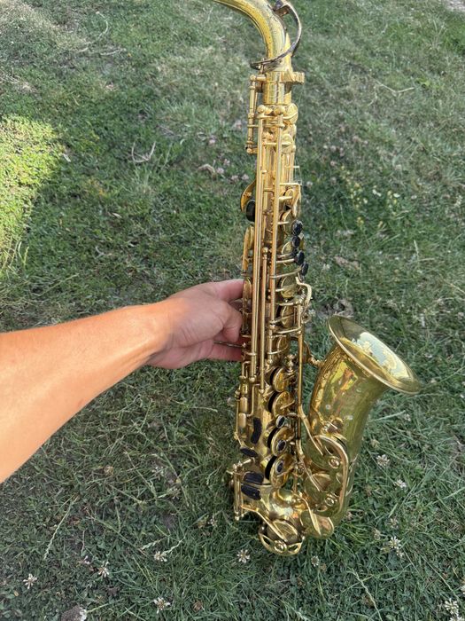 Vand saxofon alto