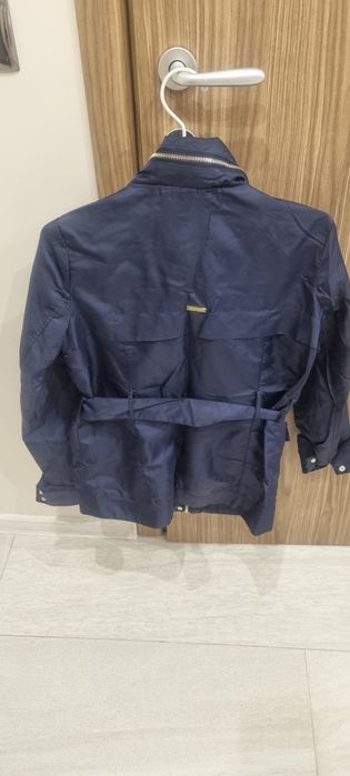 Дамско тънко яке Mohito