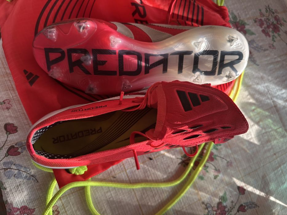 Adidas predator fold over tongue 43 номер