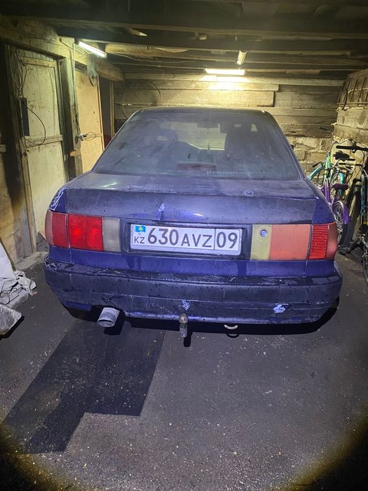 Продаю Ауди 80В4