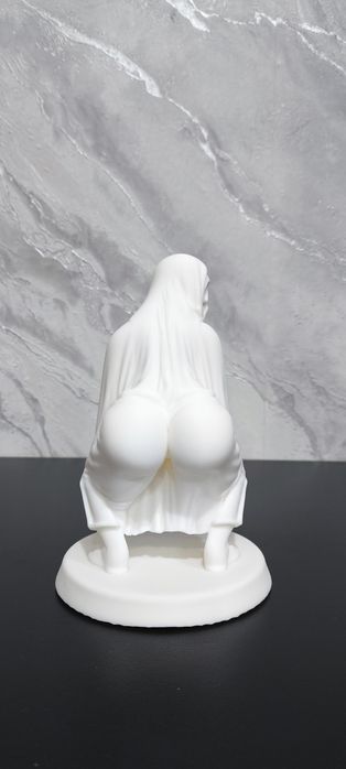 Продам фигурку ghostface