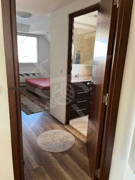 Дава се под наем Етаж от къща в Асеновград - 90 кв.м за 448.8 € - Снимка #10