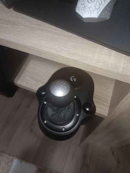 Playstation 5, педали, волан и скоростен лост